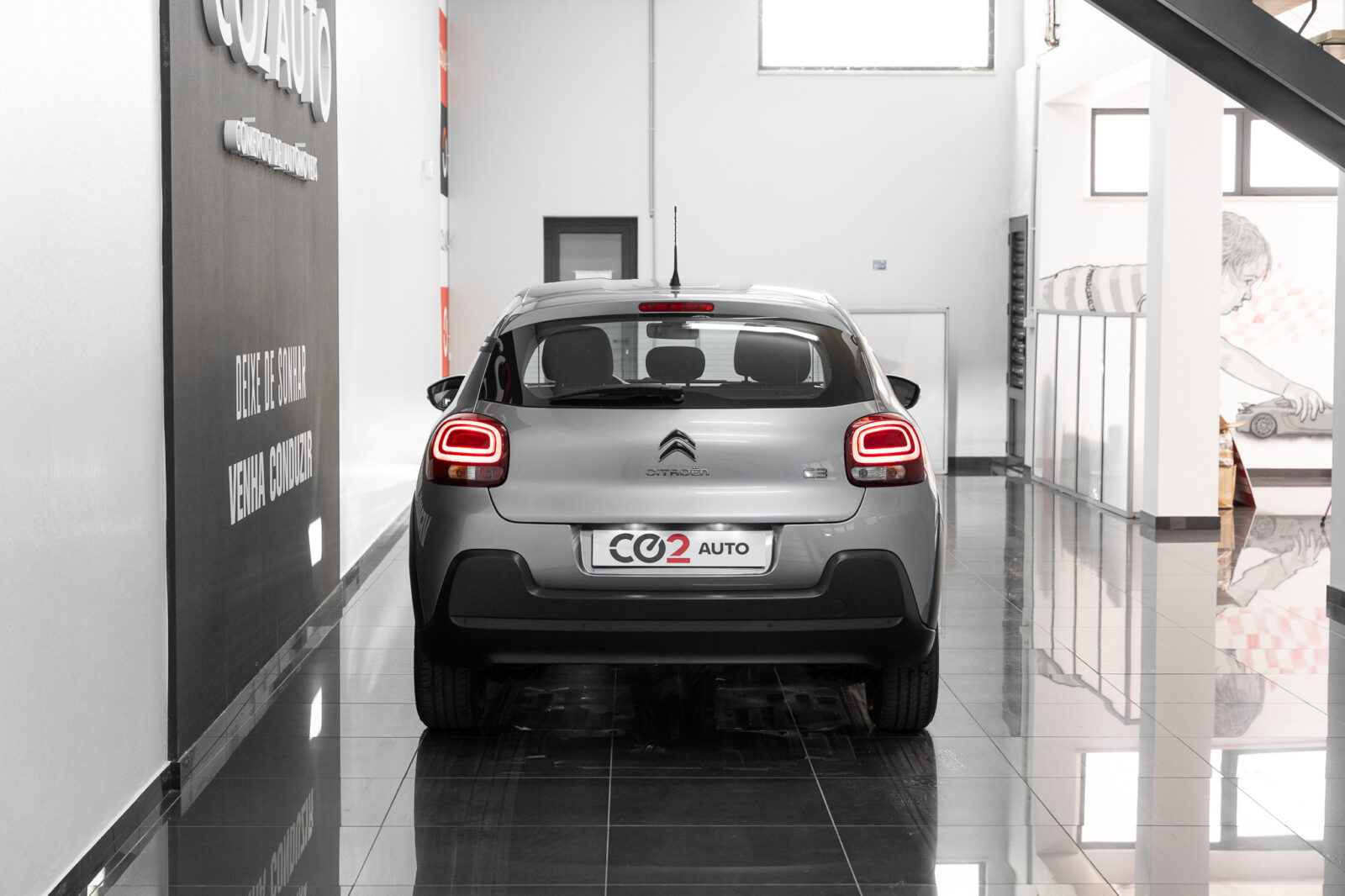 citroen-c3-co2-stand-carros-automovel-comprar-pataias-5