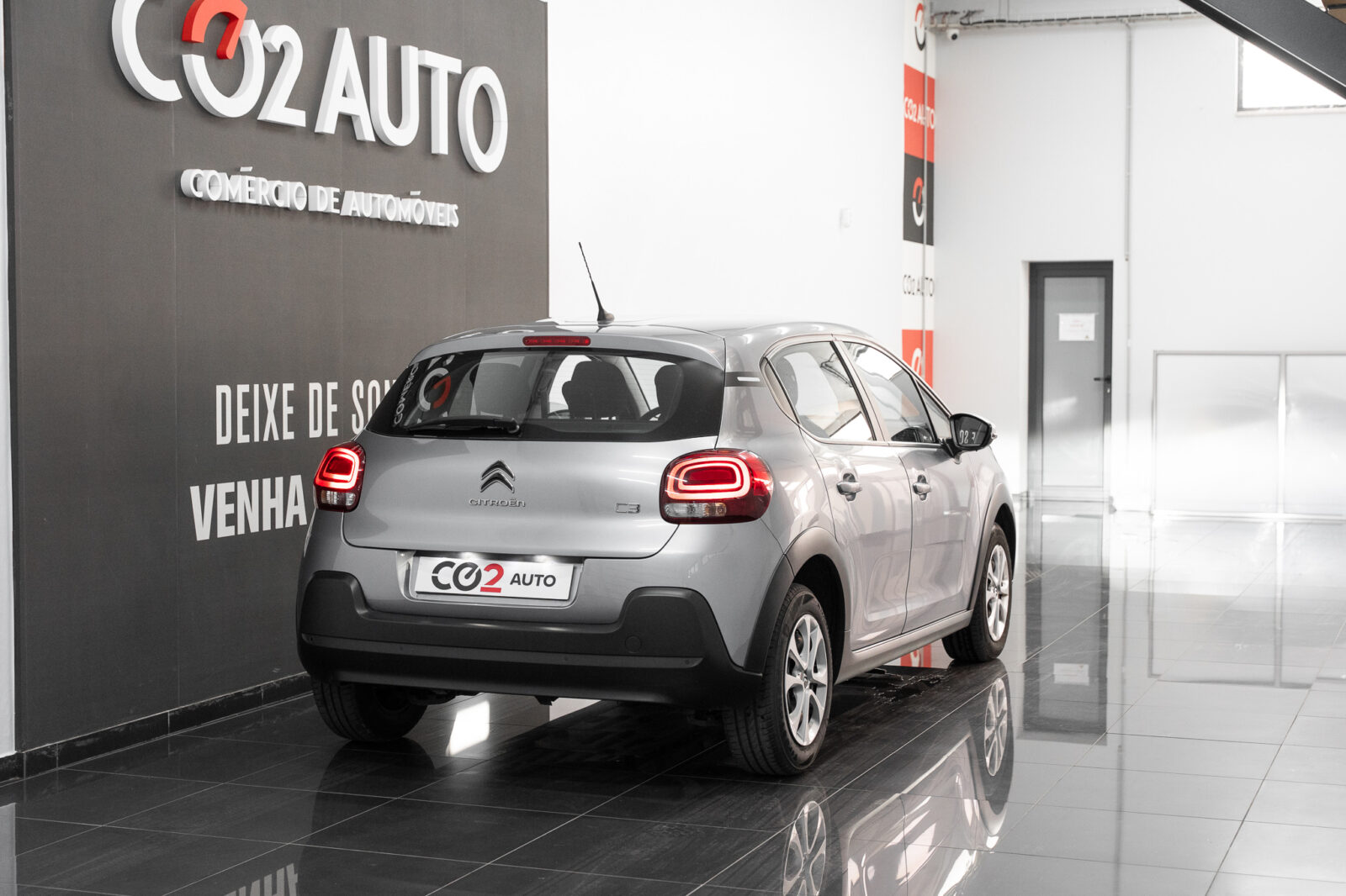 citroen-c3-co2-stand-carros-automovel-comprar-pataias-7