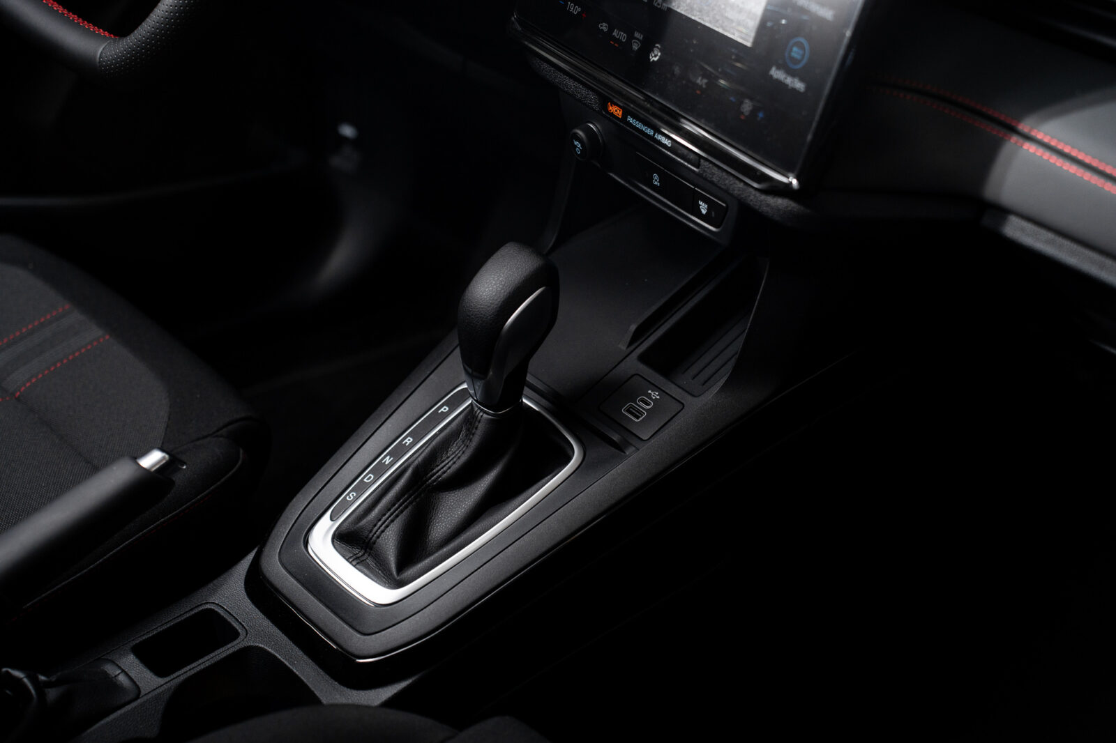 ford-puma-co2-stand-carros-automovel-comprar-pataias-49