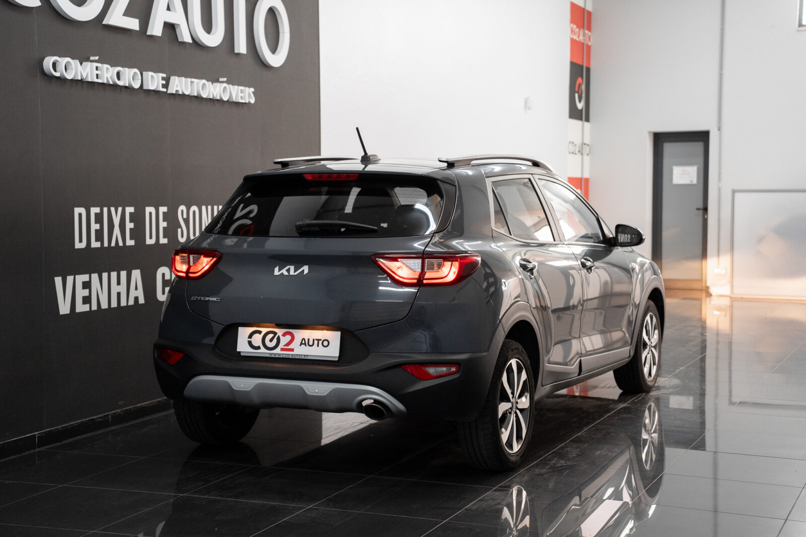 kia-stonic-co2-stand-carros-automovel-comprar-pataias-36