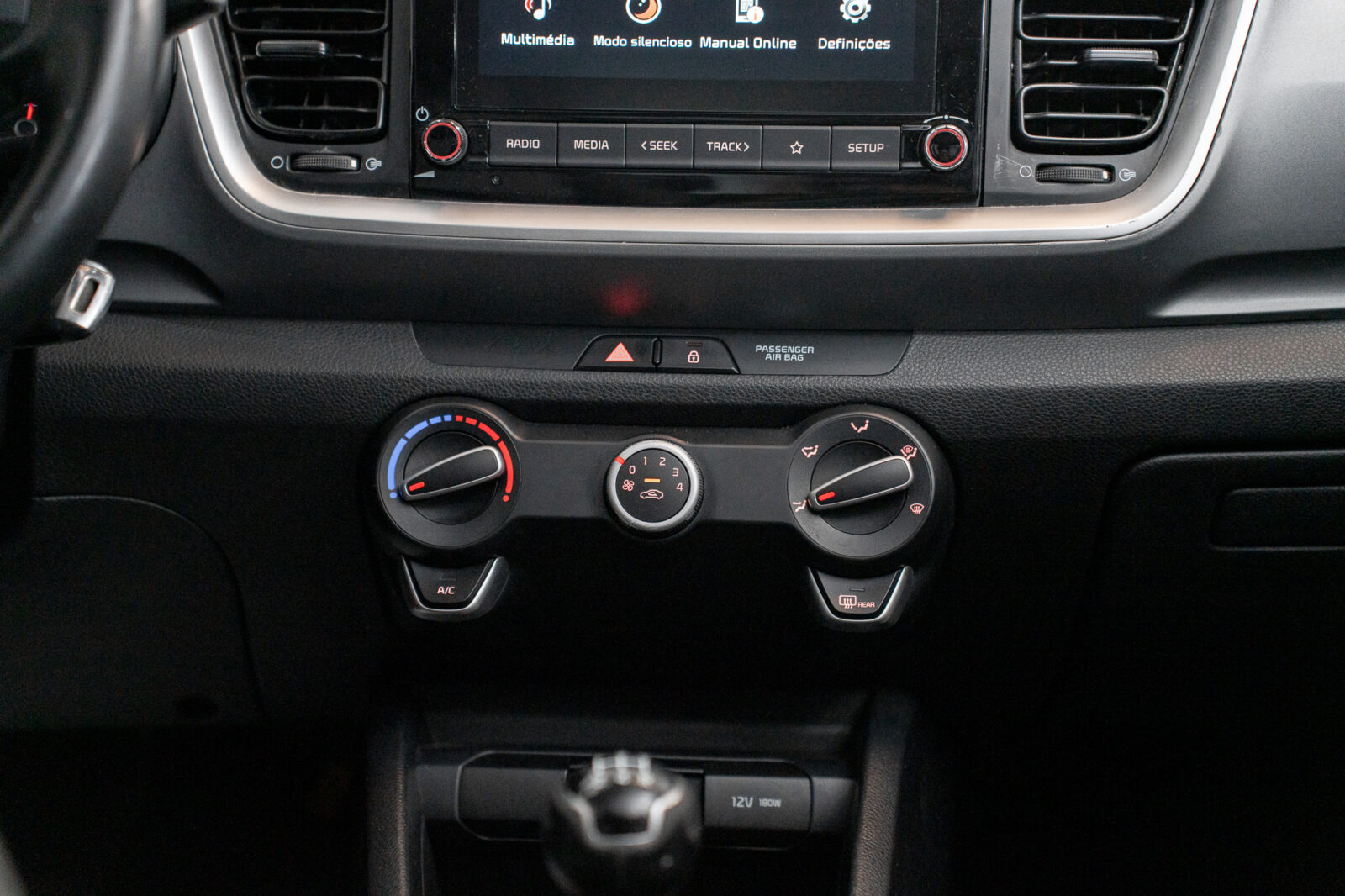 kia-stonic-co2-stand-carros-automovel-comprar-pataias-42