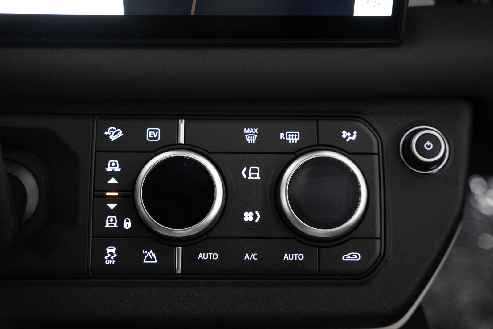 land-rover-defender-2-0-p300e-110-awd-x-dynamic-se-co2-stand-carros-automovel-comprar-pataias-19