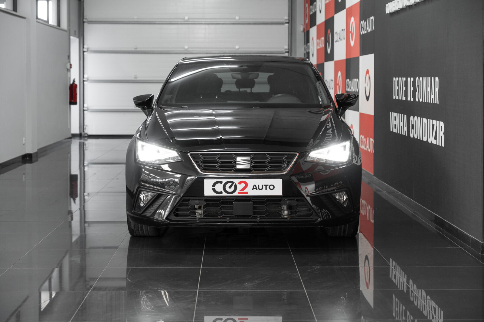 seat-ibiza-fr-co2-stand-carros-automovel-comprar-pataias-preto-2