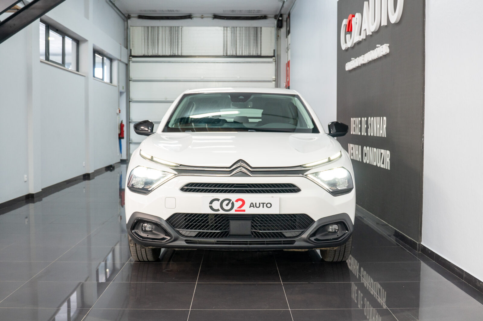 citroen_e_c4-02