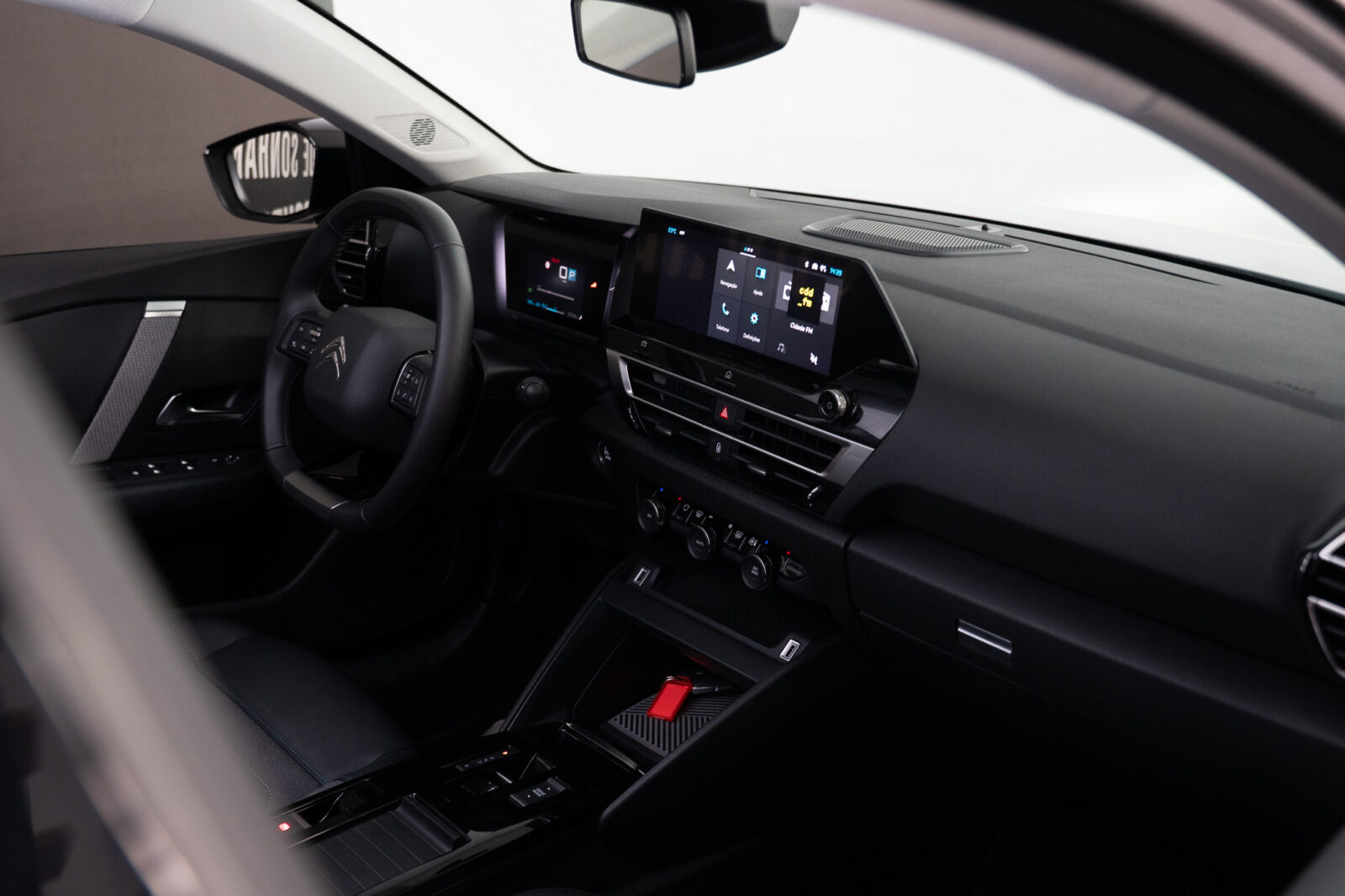 citroen_e_c4-09