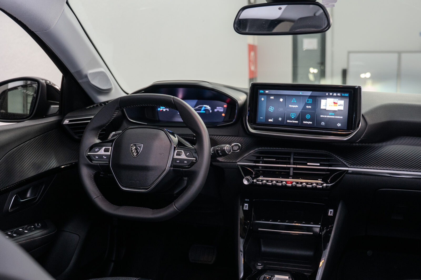 peugeot_208_hybrid-14